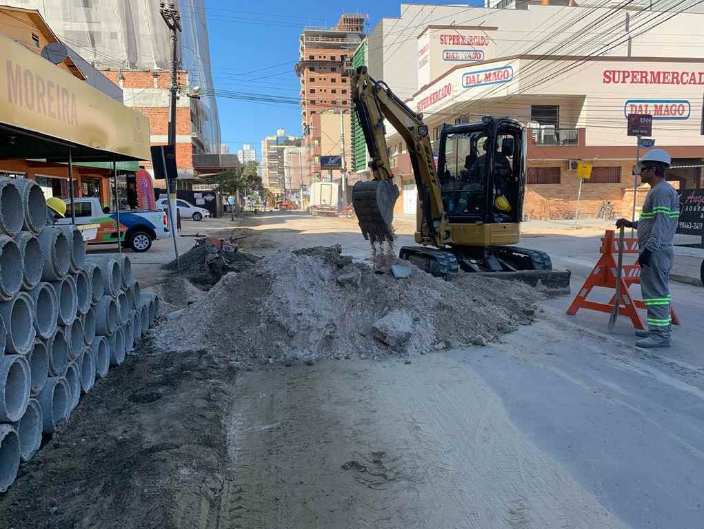 Obras De Melhorias Seguem Em Itapema Portal Itapema