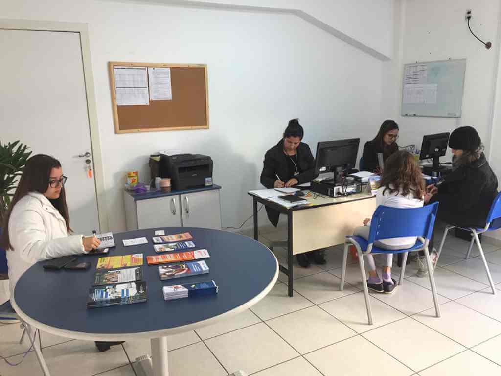 BOMBINHAS - Sala do Empreendedor orienta sobre exclusão do Simples