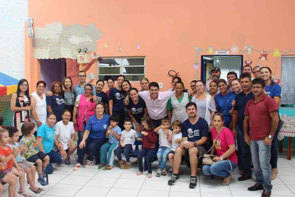 PORTO BELO - Porto Belo entrega mais duas salas de aula