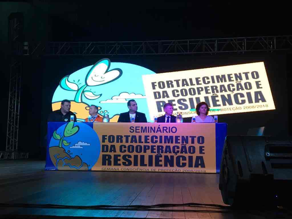 Seminário é realizado em homenagem as vitimas do desastre de 2008 em Santa Catarina