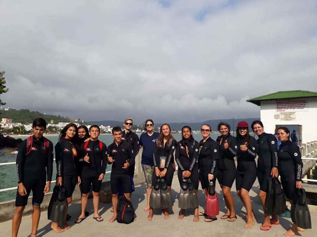 BOMBINHAS - Gincana Reciclar é Preciso movimenta EBM Dilma Mafra