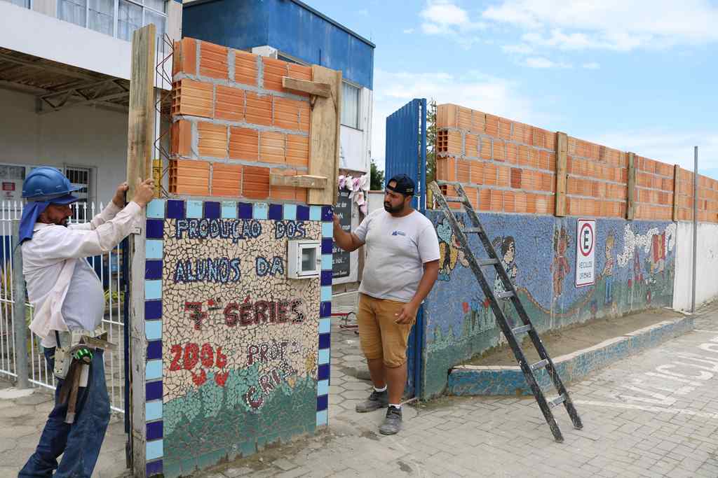 Iniciam reformas das Unidades Escolares e CMEIs em Itapema