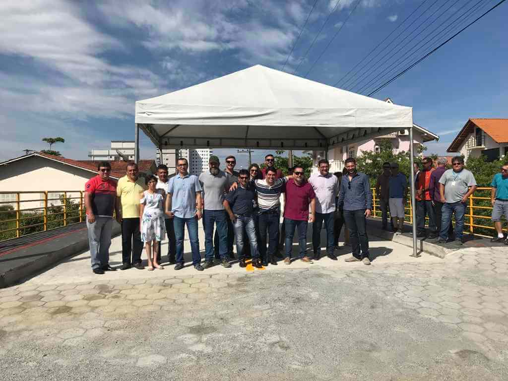 PORTO BELO - Porto Belo entrega mais duas obras