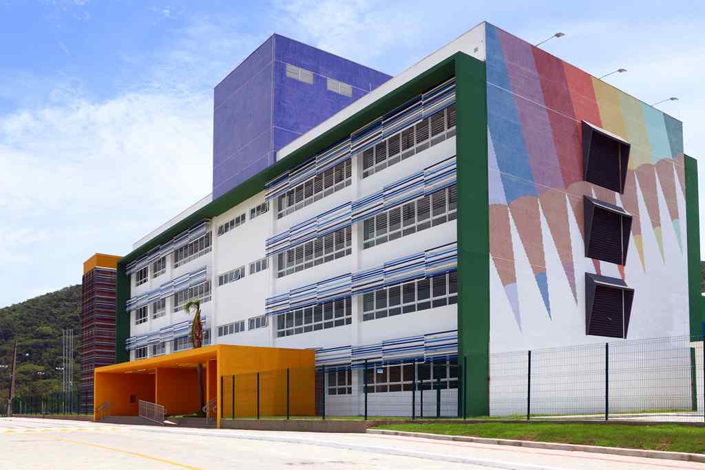 BOMBINHAS - Matrículas abertas para novos alunos no Centro de Educação Integral - Foto: Manuel Caetano