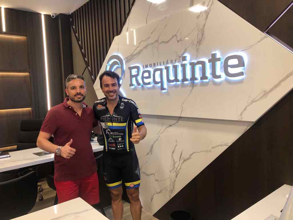 Imobiliária Requinte em nova sede renova com a Pedala Itapema