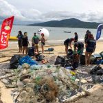 BOMBINHAS - Limpeza dos Mares ACATMAR recolhe seis toneladas de lixo - Foto: Manuel Caetano