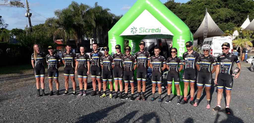 Equipe disputa a 31ª edição da Subida do Morro da Cruz