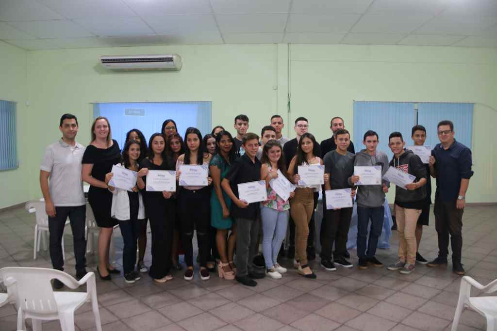 Projeto Geração do Futuro forma mais uma turma