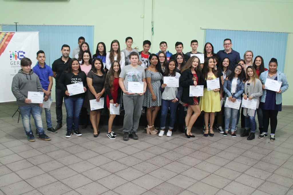 Mais 30 jovens se formam no Projeto Geração do Futuro