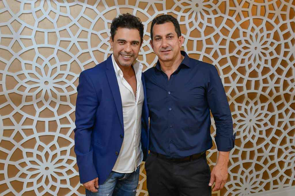 O cantor Zezé di Camargo e o empresário Odail Santana - Foto: Carlos Alves