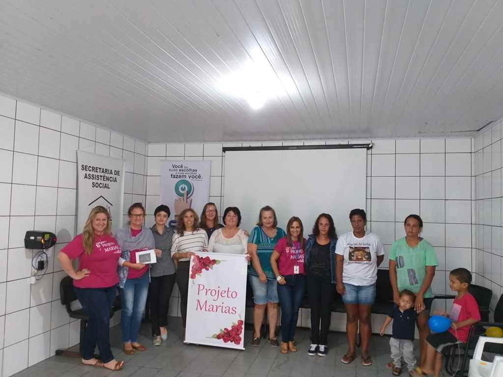 PORTO BELO - Mulheres entendem detalhes da Lei Maria da Penha em Porto Belo