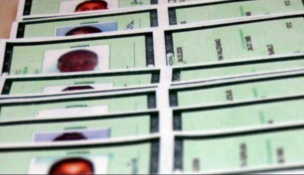 Certidões para emissão de identidade devem ser atualizadas