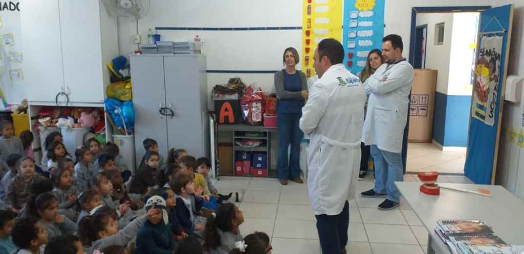 Programa Saúde na Escola promove ações de orientação a higiene bucal
