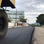 Rua 238 no Bairro Meia Praia recebe pavimentação asfáltica