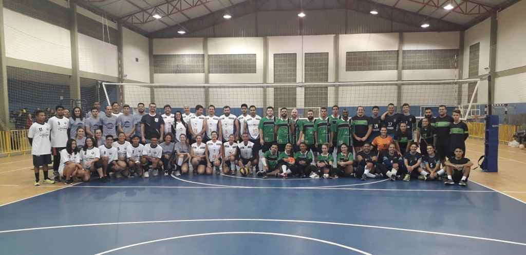 Itapema inicia Campeonato Municipal de Vôlei Misto