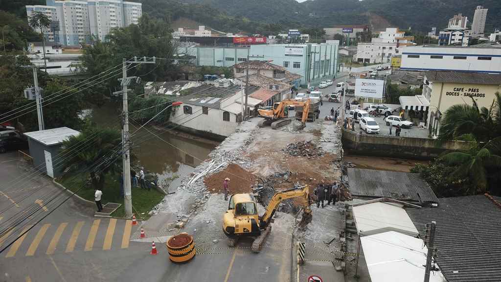Nota - Obras da Ponte do Centro
