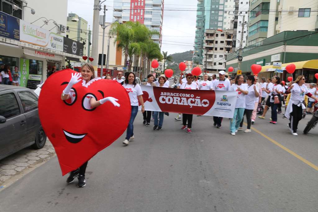 Caminhada Abrace com o Coração acontece nesta terça-feira (26/11)