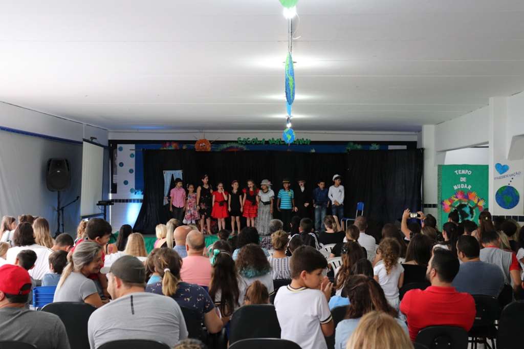 Escola Maria Mallmann realiza Dia da Família na Escola