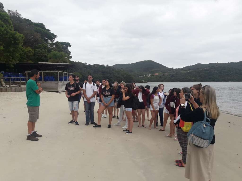 PORTO BELO - Porto Belo recebe alunos do curso técnico de turismo de Nova Trento