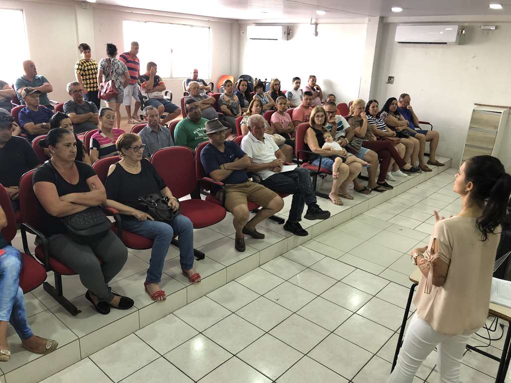 Vigilância Sanitária realiza reunião sobre comercialização de alimentos nas praias