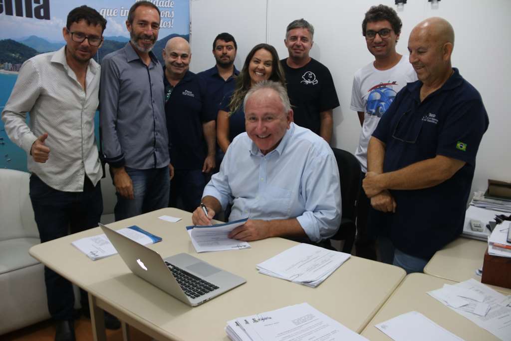 Governo Municipal envia projeto à Câmara para reenquadramento funcional do técnicos fazendários