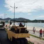 Inicia pavimentação asfáltica da Avenida Beira Mar na segunda etapa do Calçadão do Centro
