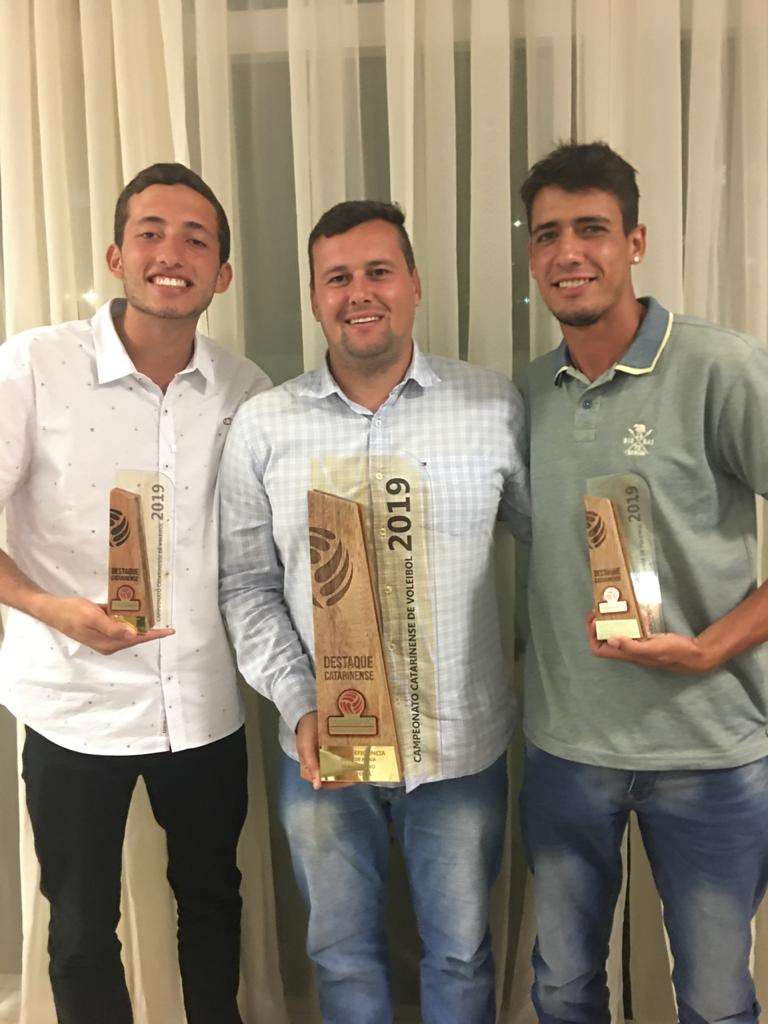 Itapema é premiada pela Federação Catarinense de Voleibol