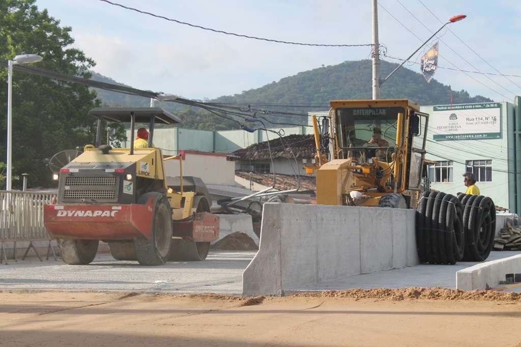 Ponte do Centro está sendo finalizada e obra será inaugurada no sábado (14/12)