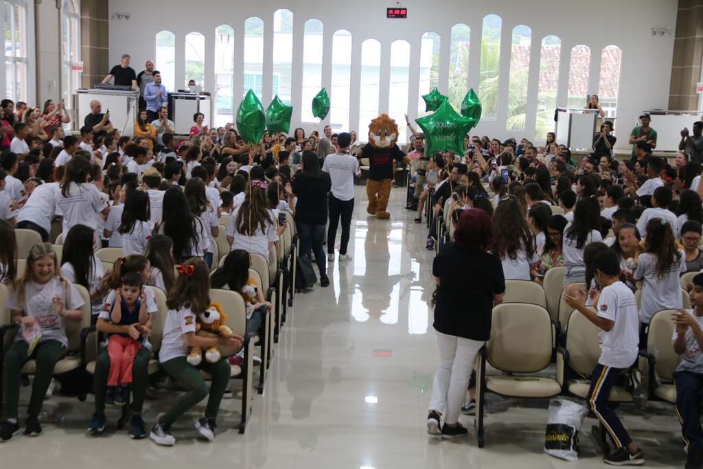 Proerd forma mais de 250 alunos em Itapema