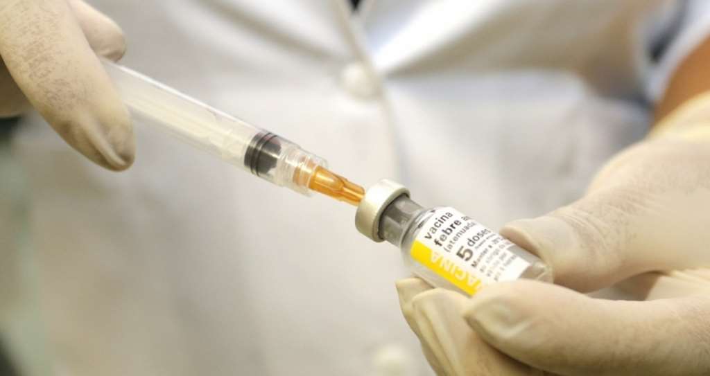 Vacinação contra a Febre Amarela segue disponível nas UBS em Itapema