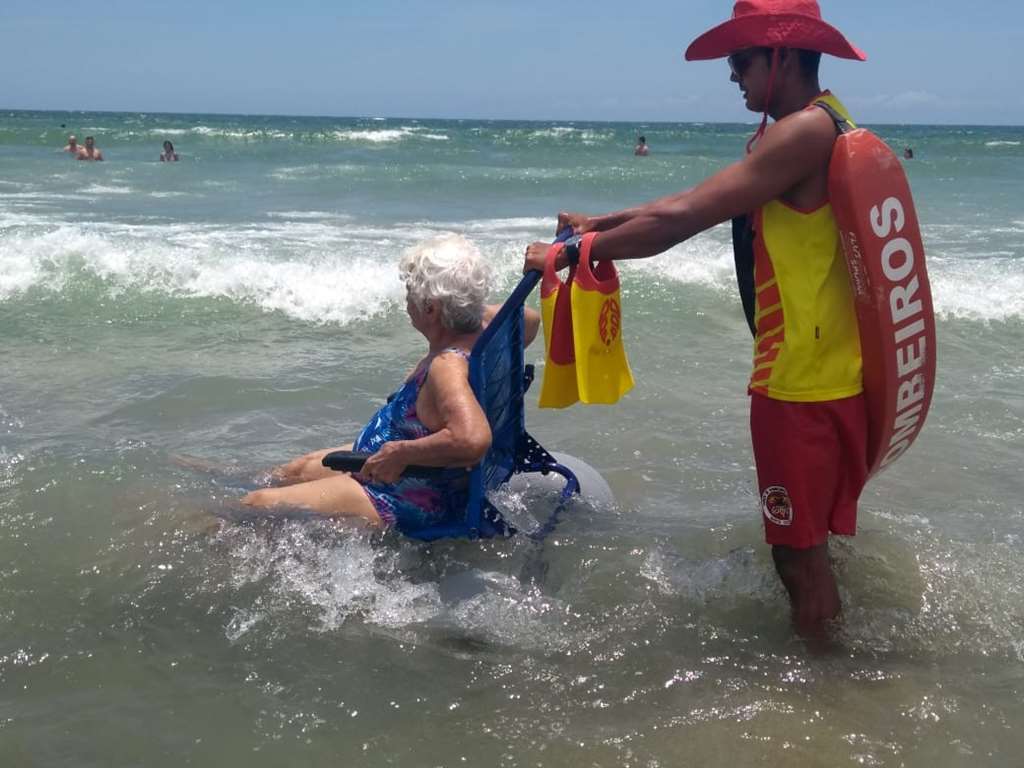 BOMBINHAS - Bombinhas proporciona diversas atividades no verão