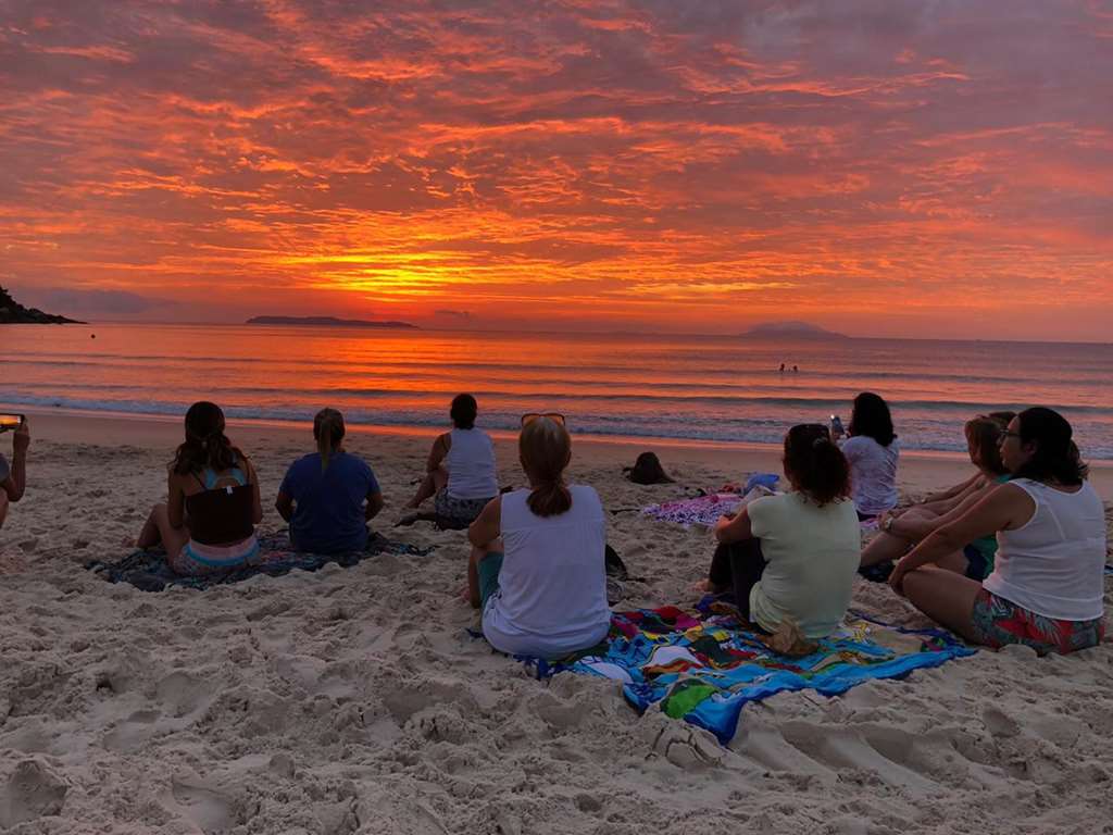 BOMBINHAS - Equipe de Saúde do Centro promove Manhã de Meditação