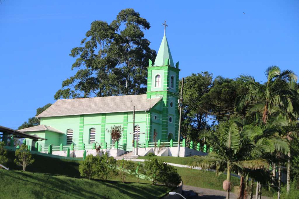 Itapema além das praias: Capela São João Batista