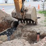 Obras realiza manutenção de drenagem pluvial no Bairro Morretes