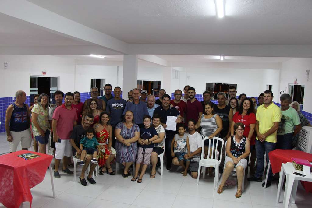 PORTO BELO - Município concede espaço para a nova Igreja Católica do bairro Vila Nova