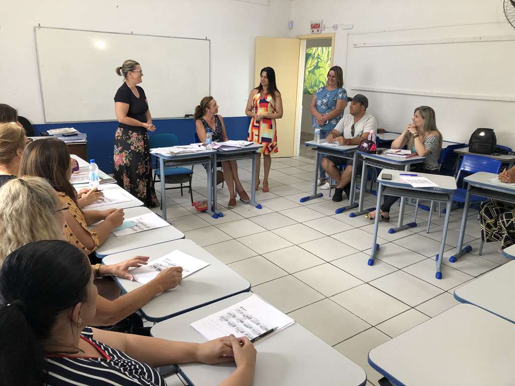 Educação inicia atividades com os professores