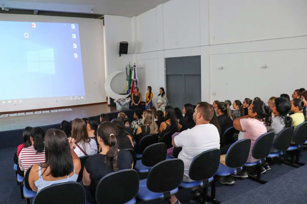 Educação comemora Dia da Merendeira Escolar com atividade especial