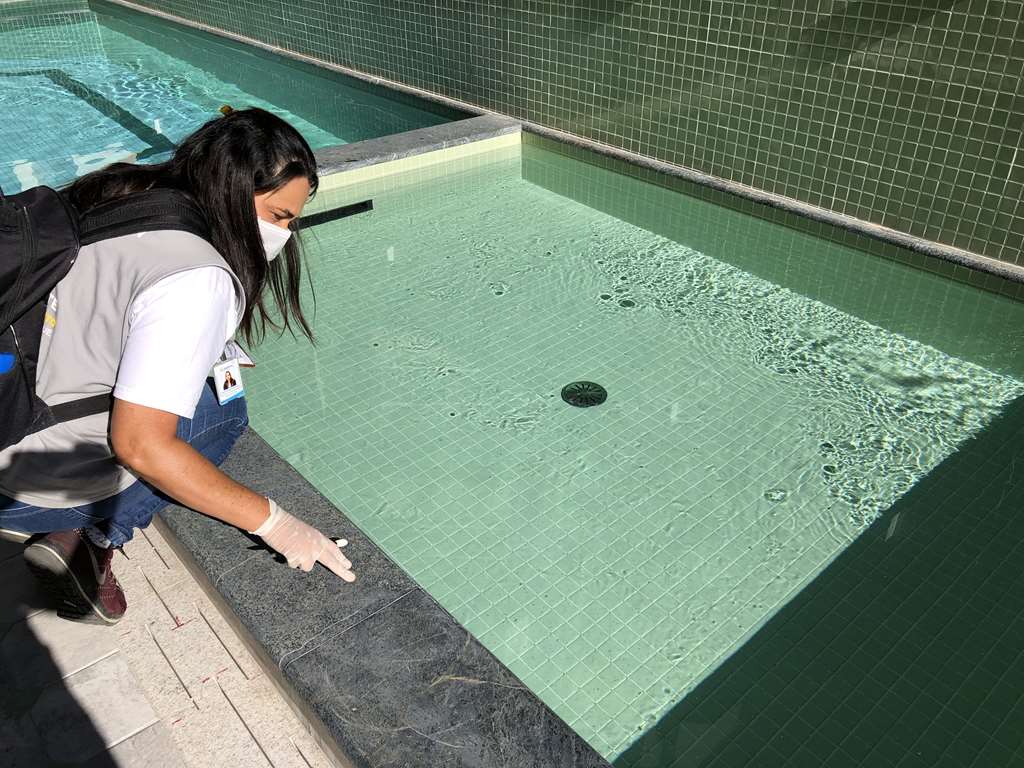 Bairro Meia Praia recebe novo mutirão contra a Dengue