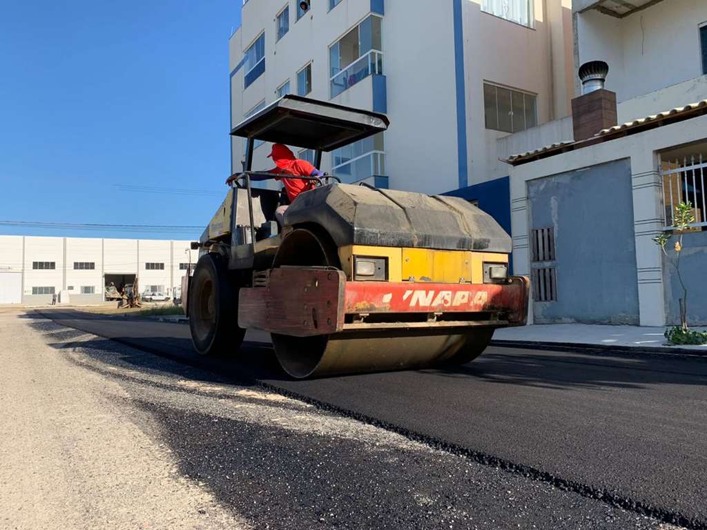 Ruas do Bairro Morretes ganham pavimentação asfáltica
