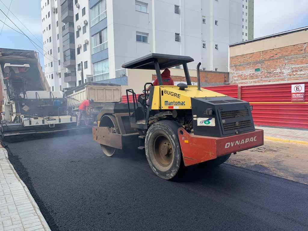Obras de pavimentação asfáltica seguem em Itapema