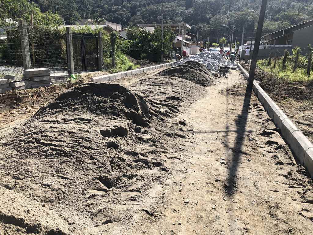 Bairros de Itapema recebem obras de infraestrutura e mobilidade
