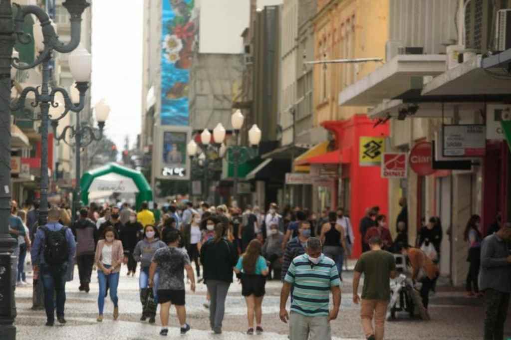 Redução de novos casos da covid-19 em SC ainda deve fazer taxa de letalidade crescer nos próximos dias, aponta especialista(Foto: Diorgenes Pandini, Diário Catarinense, arquivo)