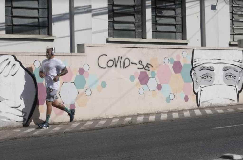 Mais de 2 mil pessoas são notificadas diariamente pelo Estadocom coronavírus em SC(Foto: Patrick Rodrigues/Santa)