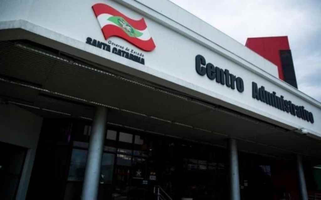 Votação do tribunal de julgamento pode mudar o comando do governo de SC a partir da próxima semana(Foto: Felipe Carneiro, arquivo Diário Catarinense)