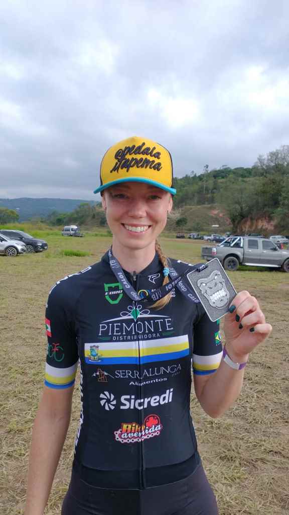 Brasileiro de XCO, Debora Nass conquista o quinto lugar na Master A