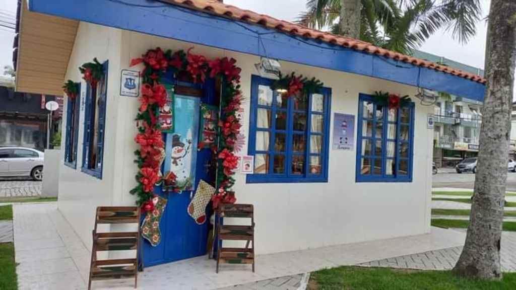 Artesanato ganha espaço na Praça da Paz