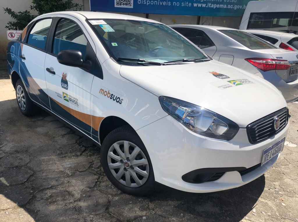 Itapema recebe carro para Assistência Social
