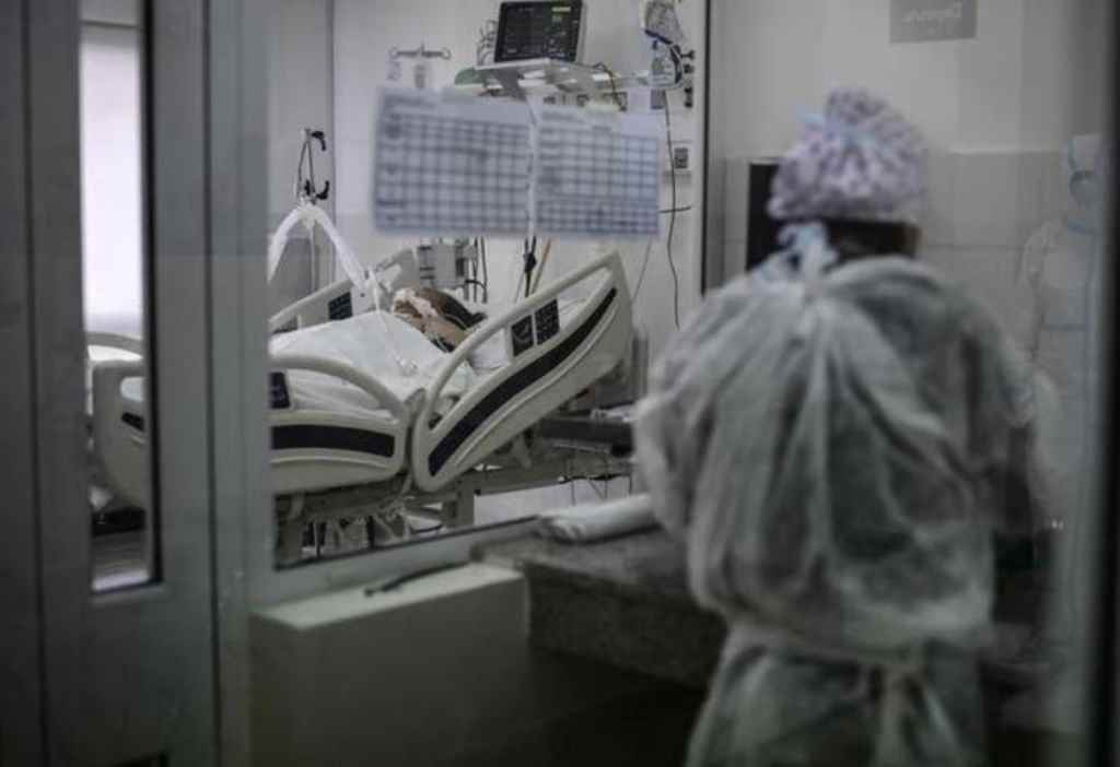 Ocupação de leitos adultos no Oeste é de 100%(Foto: Ronaldo Schemidt/AFP)