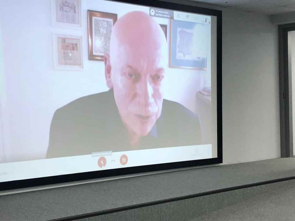 Rede Municipal de Ensino de Itapema promove palestra on-line com Leandro Karnal