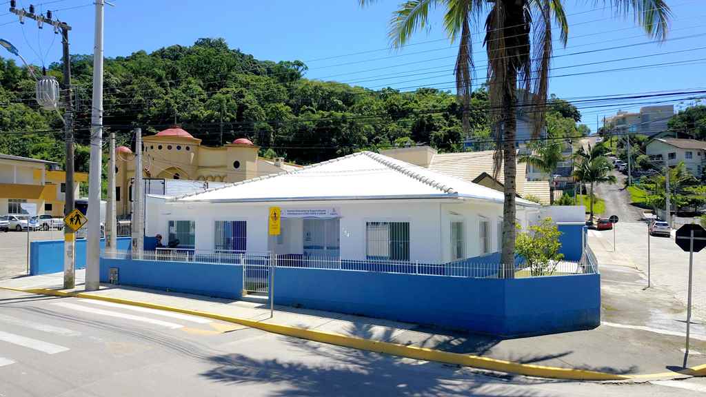 Prefeita de Itapema Nilza Simas inaugura Projeto Doce Cuidar
